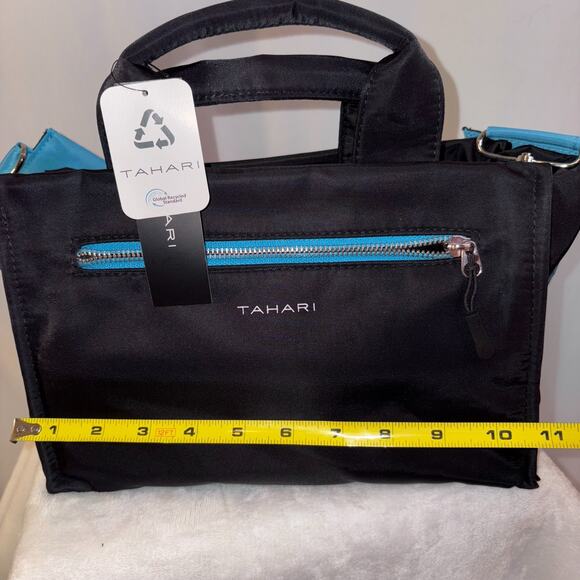 TAHARI Black and Blue Nylon Bag crossbody Shoulder Day Pack Cooler NWT - Picture 8 of 10